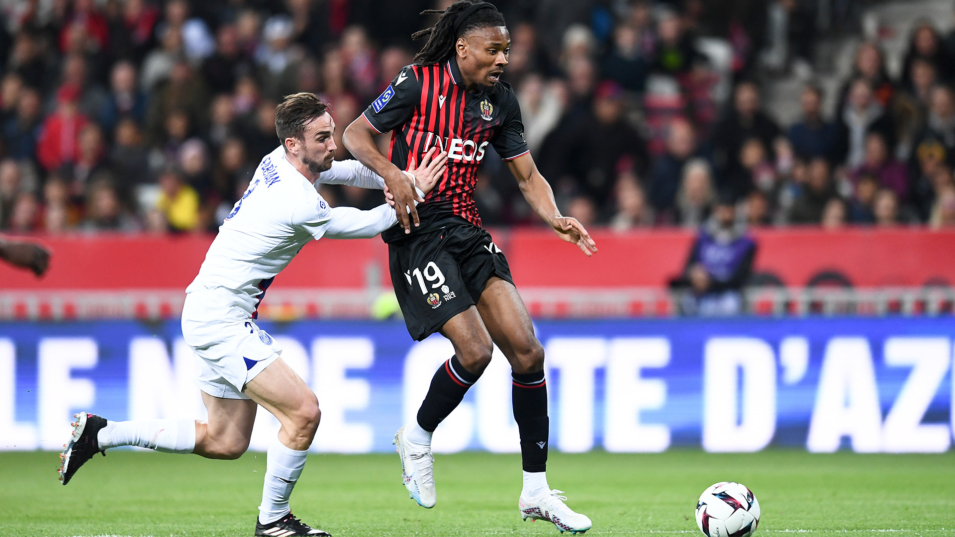 PSG-Nice : Simons rate son tir au but et envoie le Gym en quart de Coupe de  France Paris trop médiocre Revivez le match en direct avec nous